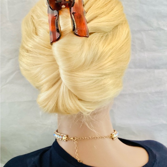 Full human lace wig 613 bone straight you can do your...